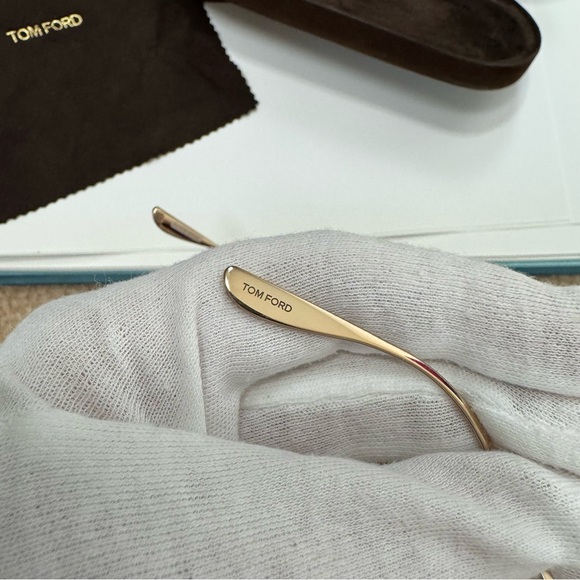 Tom Ford Heather Polarized Square Gold/Bordeaux/Brown Gradient Sunglasses TF739 - Picture 5 of 17